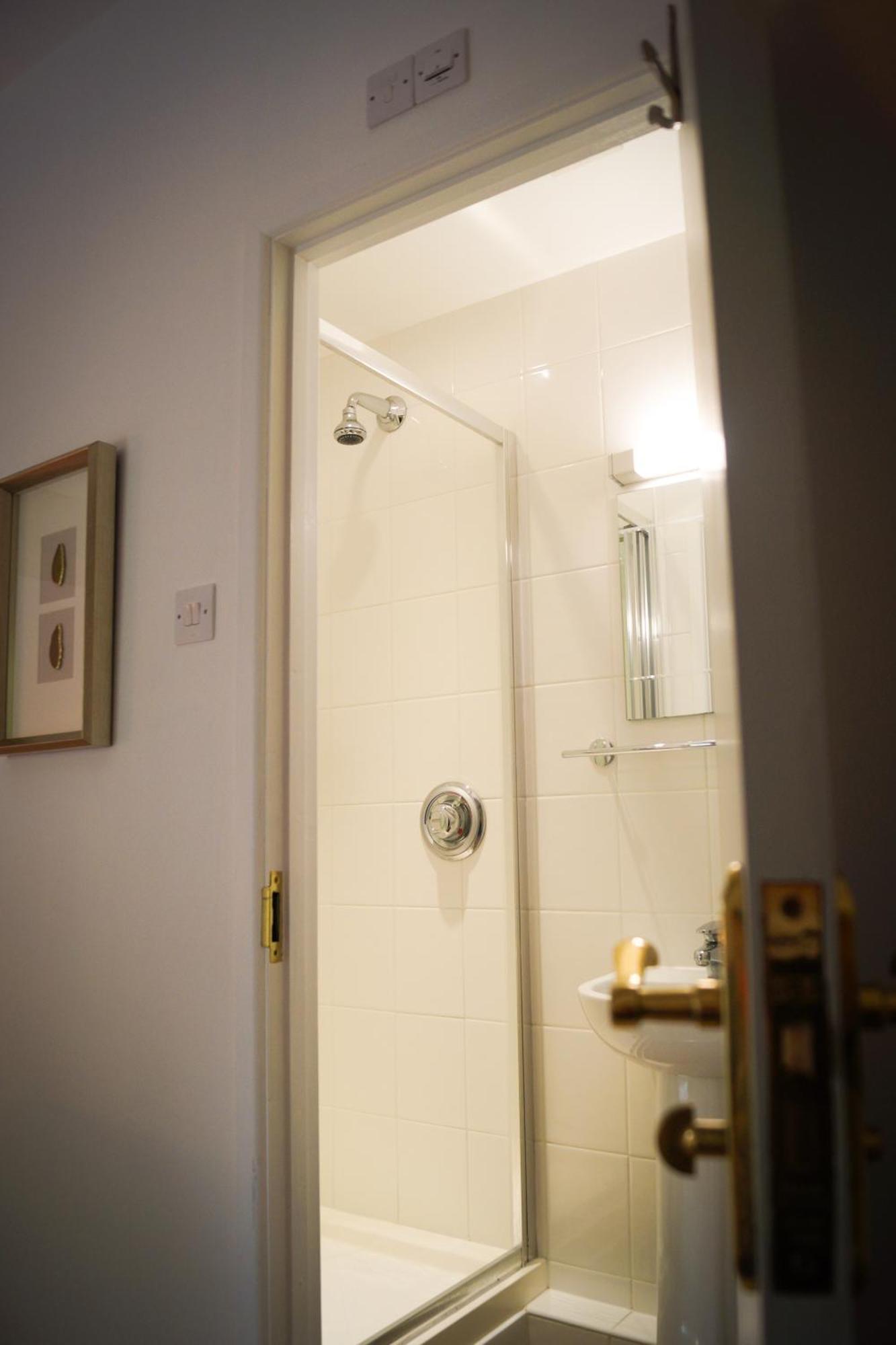 Lemon Tree Rooms - Newly Refurbished Coastal Stay Swyre Exterior foto