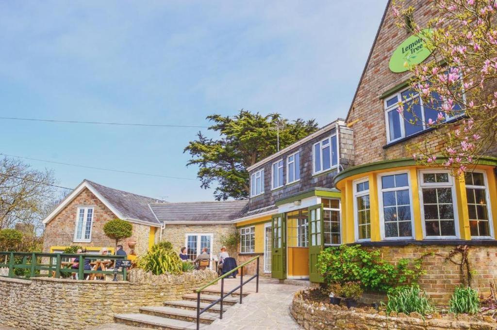 Lemon Tree Rooms - Newly Refurbished Coastal Stay Swyre Exterior foto
