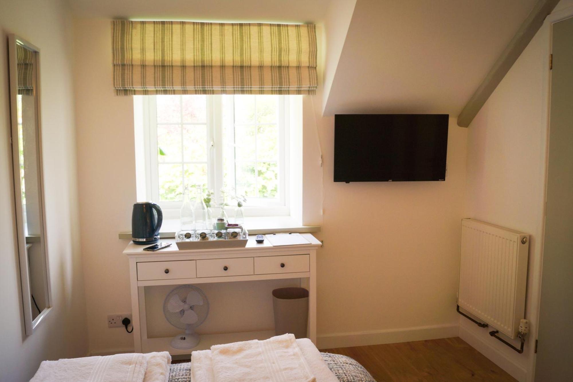 Lemon Tree Rooms - Newly Refurbished Coastal Stay Swyre Exterior foto