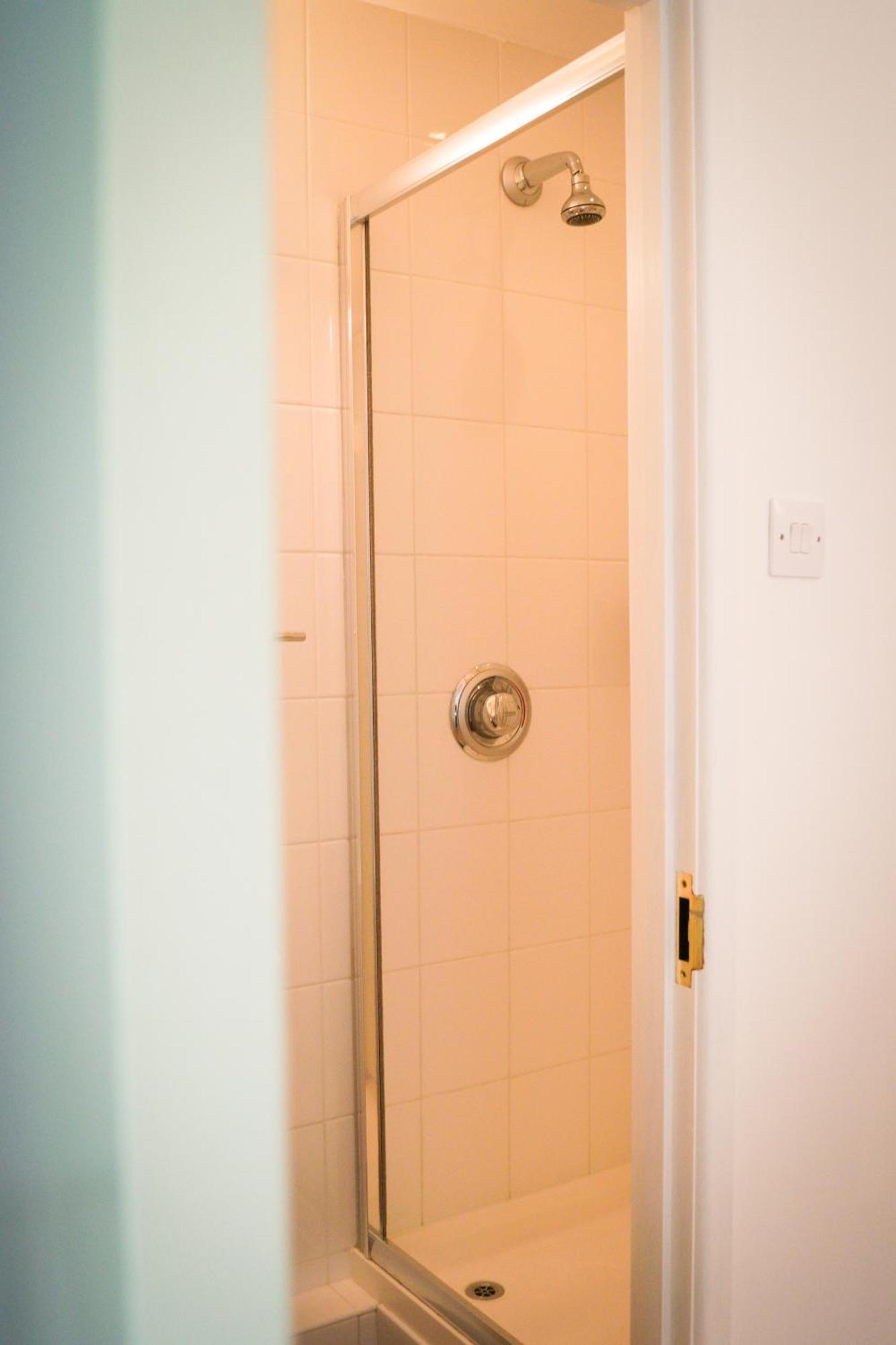 Lemon Tree Rooms - Newly Refurbished Coastal Stay Swyre Exterior foto