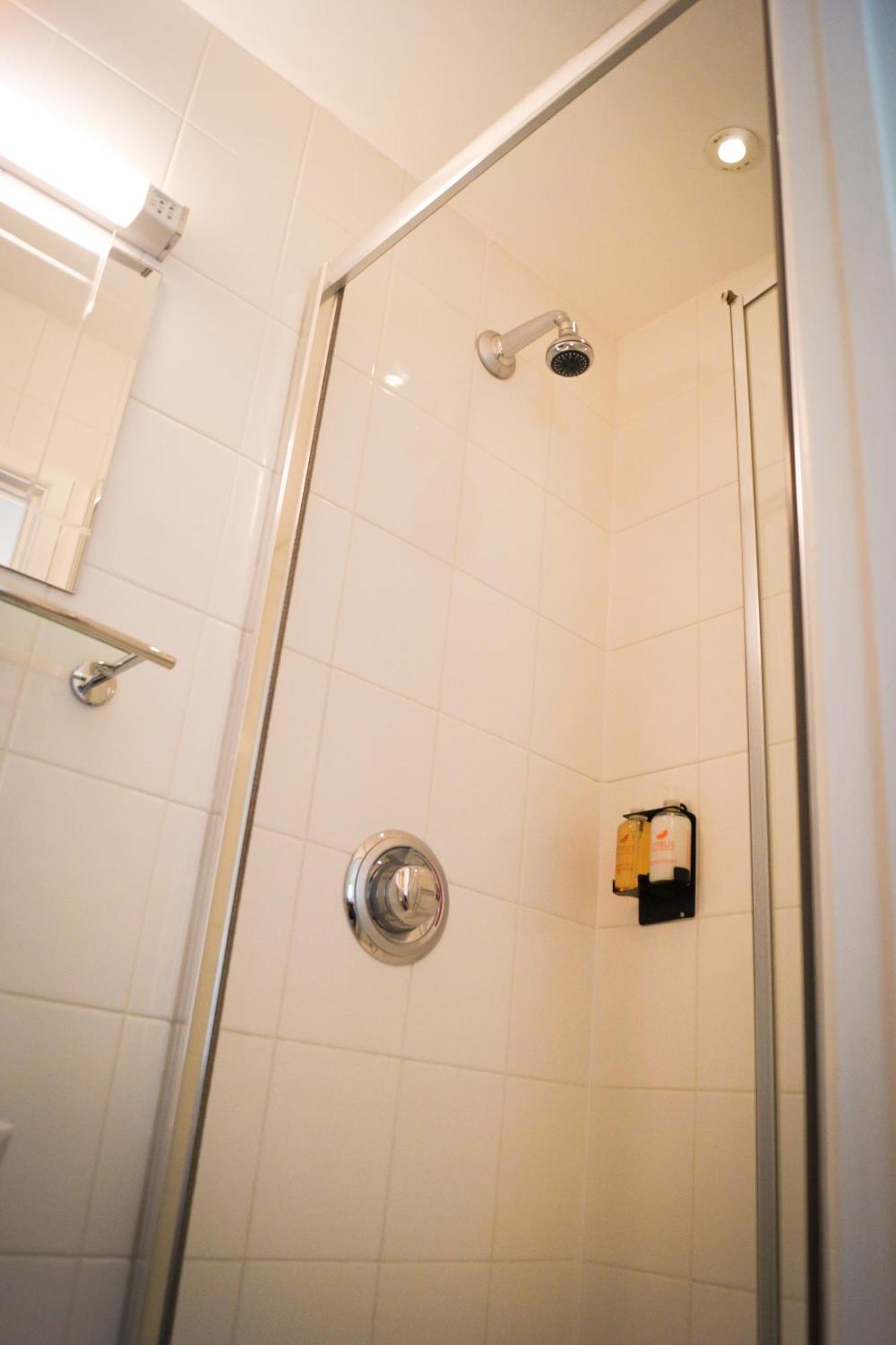 Lemon Tree Rooms - Newly Refurbished Coastal Stay Swyre Exterior foto