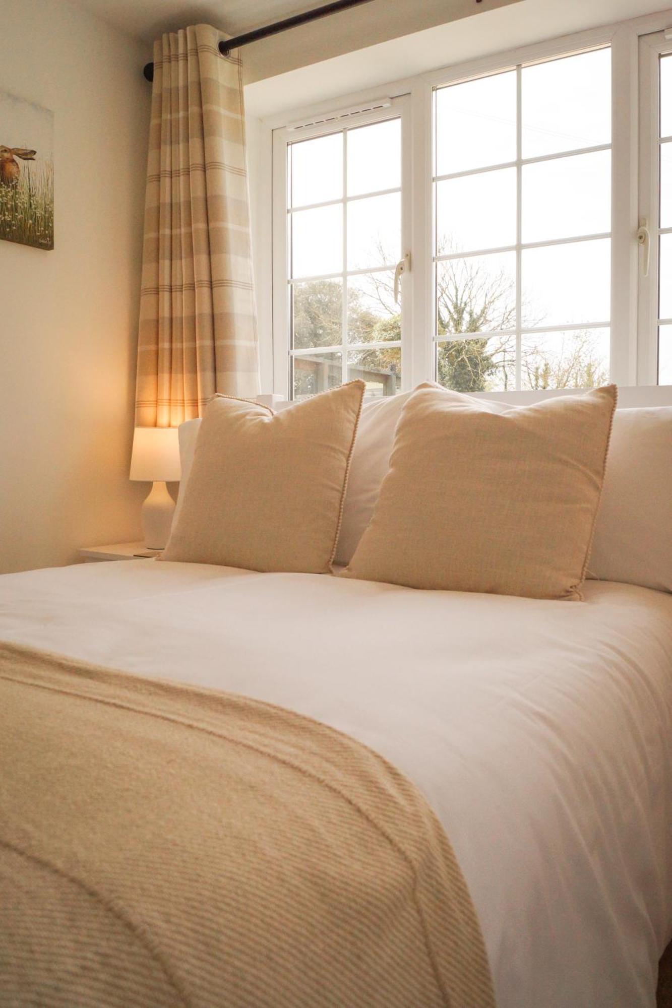 Lemon Tree Rooms - Newly Refurbished Coastal Stay Swyre Exterior foto