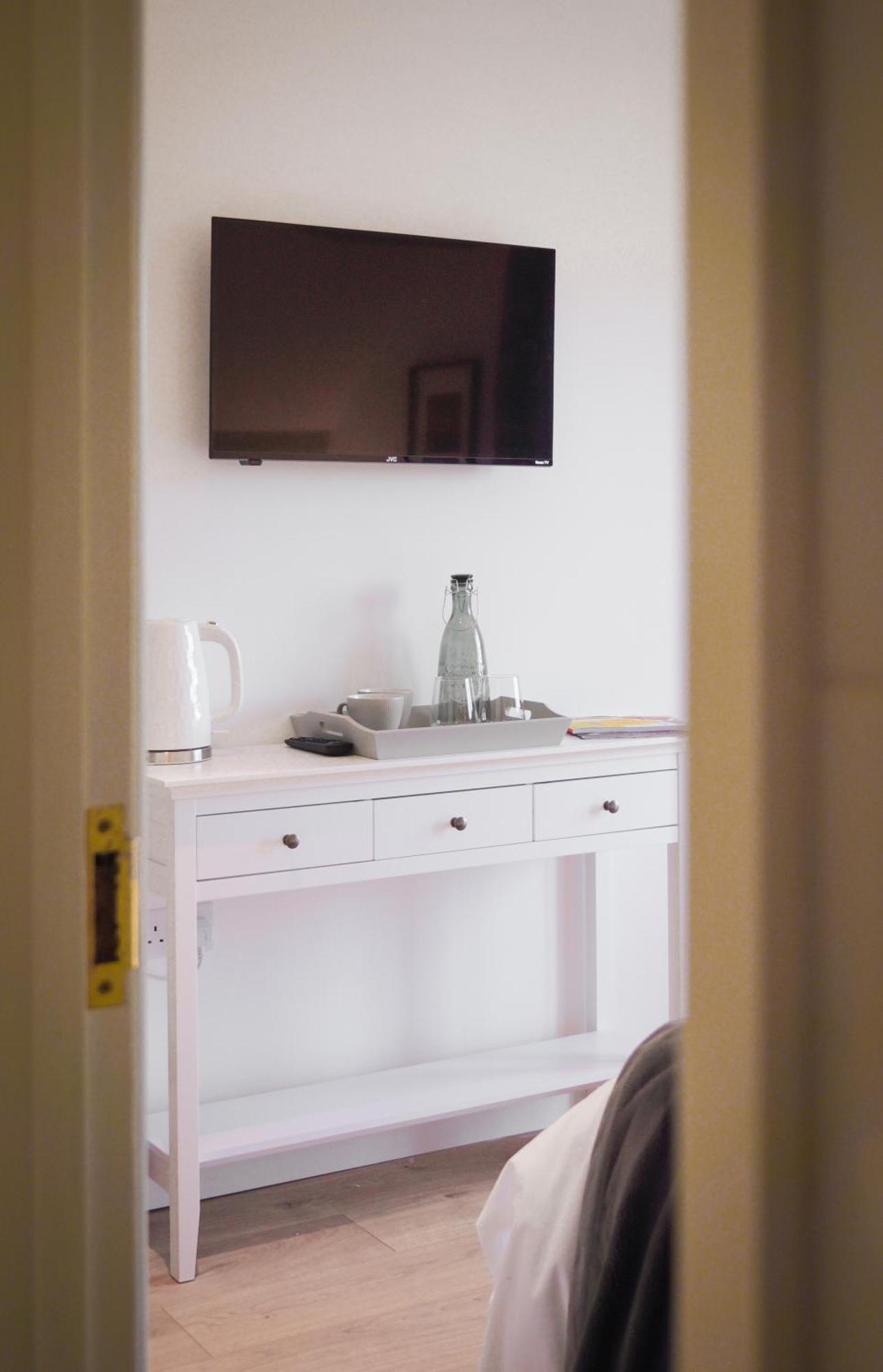 Lemon Tree Rooms - Newly Refurbished Coastal Stay Swyre Exterior foto