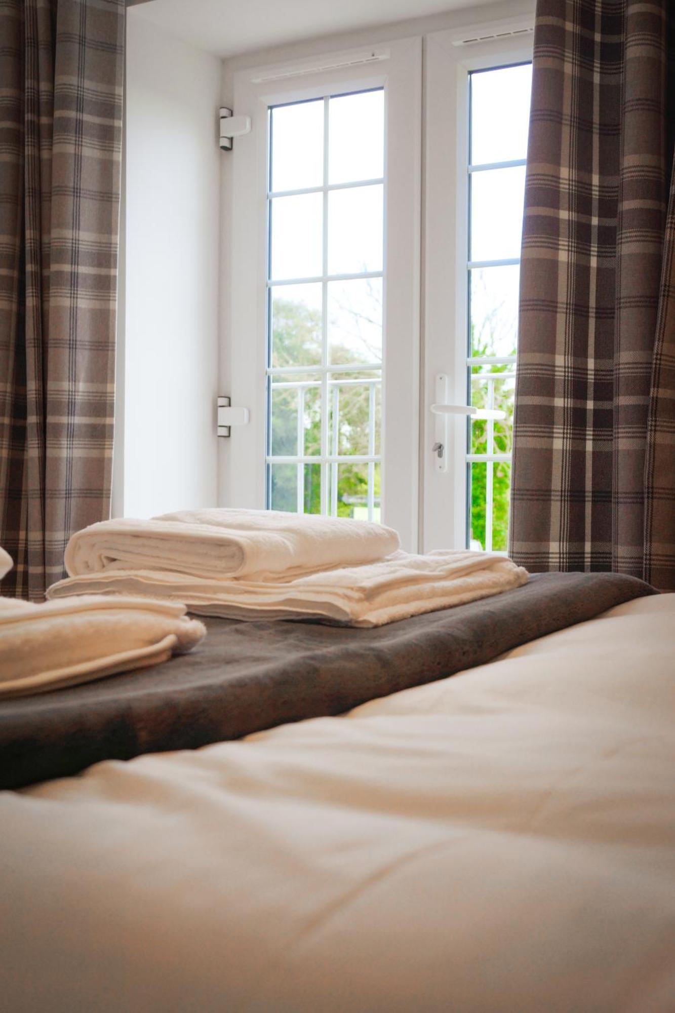 Lemon Tree Rooms - Newly Refurbished Coastal Stay Swyre Exterior foto